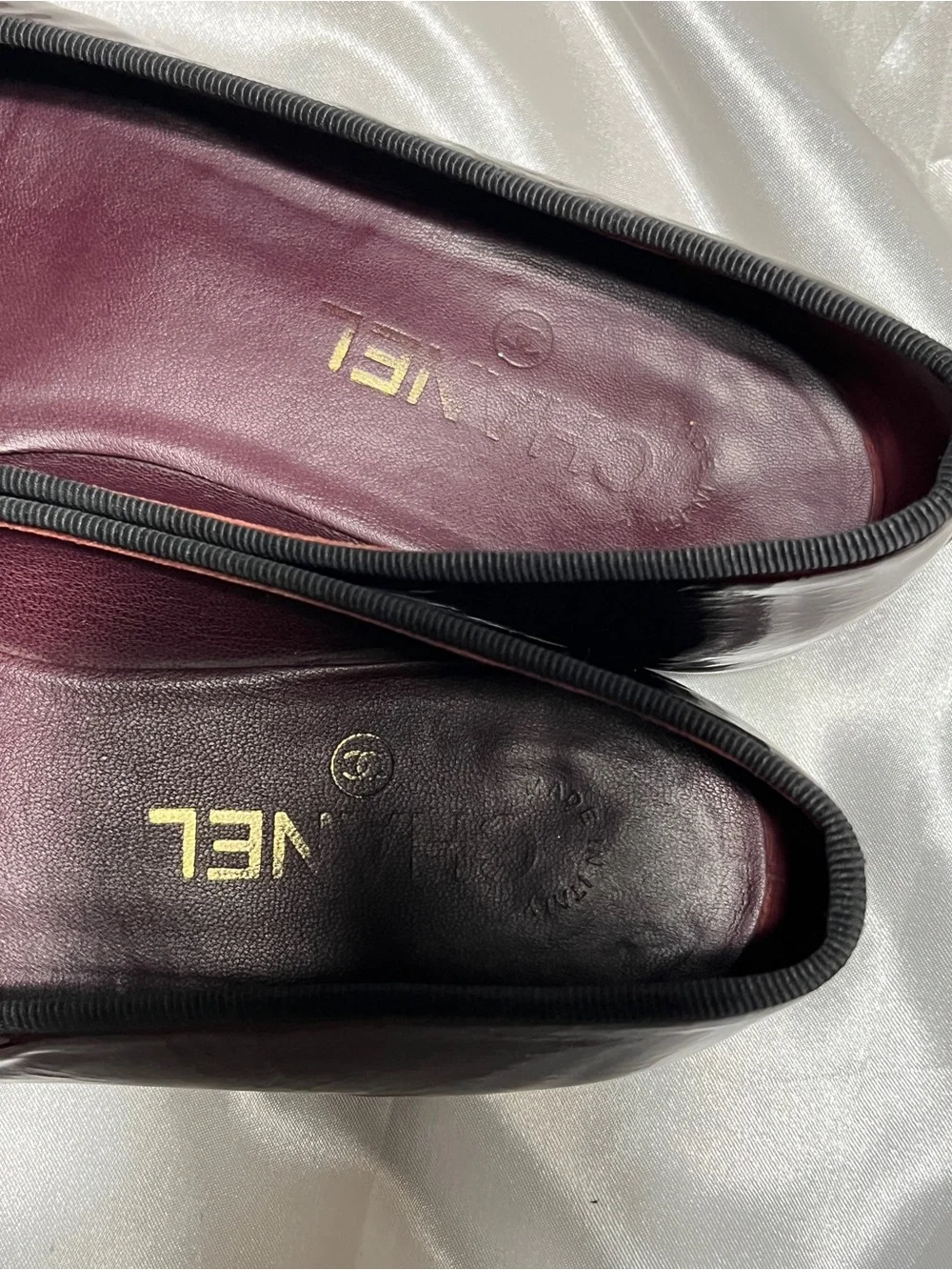 CHANEL Two-Tone Burgundy and Black Cap-Toe Ballerinas